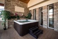 Hotel Garzon Plaza Győr – Jacuzzi w Győr dla zwolenników spa