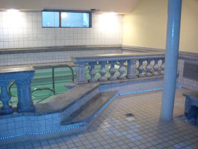 Jacuzzi en Gida Udvar Biatorbagy - Hotel Gida