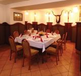 Restaurant minunat în hotelul Aranybika din Debrecen, Ungaria