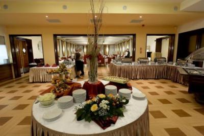 Hunguest Grand Hotel Galya 4* - fine restaurant in Galyateto - ✔️ GrandHotel Galya**** Galyatető - Discounted wellness hotel Galyateto in the Matra