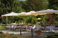 Terrasse à l'Hôtel du châteaux Comte Degenfeld - Tarcal - région de vin de Tokaj