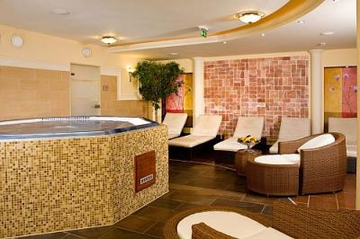 Jacuzzis szoba a Hotel Kálvária**** győri szállodában - ✔️ Hotel Kálvária**** Győr - Akciós hotelszoba a Kálvária Hotelben Győrben