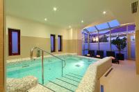 Hotel Historia w Veszprem z serwisem wellness