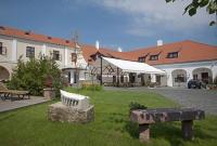 Hotel Historia Veszprem - niedorgi hotel wellness w centrum Veszprem