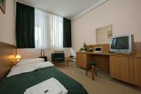 Last minute offer in Alföld Gyöngye Hotel - hotelroom with entrance tickets to the adventure bath