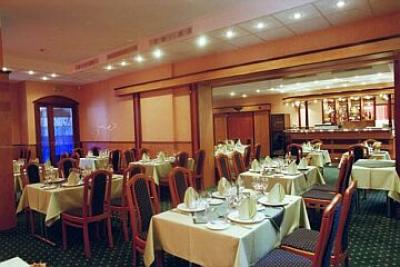 Restaurante del Hotel Aquarius Budapest - Wellness Hotel Budapest - Hotel Aquarius Budapest -  Hotel de 4 estrellas en Budapest a precio poco costoso