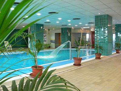 Danubius Hotel Arena - renovated hotel at Stadionok metro station with wellness department - ✔️ Hotel Arena**** Budapest - discount wellness hotel close to Budapest Fair and Stadinok metro station