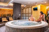 Hotell Bassiana - jacuzzi - Sarvar - Ungern