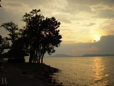 Fin de semana romántico en Balatonboglar - hotel poco costoso en la costa del lago Balaton - Hotel Boglar - Balaton -  hotel poco costoso con media pensión al lado del lago Balaton