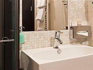 Hotel Carat Budapest - nuovissimo albergo a Budapest - stanza da bagno - Hotel Carat Budapest - in Budapest