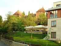 格安でサ－ビスの良いブダペストのブダ側にあるホテル - ブダ城に隣接した公園