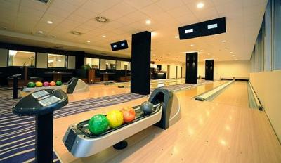 Kręgle - Hotel Welness Hunguest Forras w Szeged - programy welness fitness na Węgrzech - ✔️ Hunguest Hotel Forras**** Szeged - Termalny Hotel wellness blisko centrum Szegedu na Węgrzech