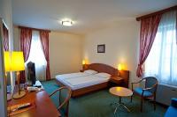 Hotel Gastland M0 - Отель Гастланд М0 - Szigetszentmiklos - Двухместный номер в отеле