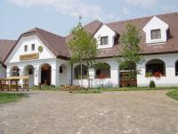 Hotel Gastland M1 Paty - 3-Sterne Hotel 