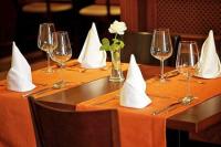Gold Wine & Dine Hotel Budapest -Restaurant - Ресторан в Голд Отеле Буда