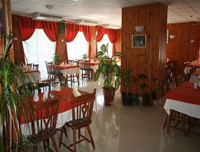 Restaurante en el Hotel Hajnal Wellness en Mezokovesd - ✔️ Hotel Hajnal*** Mezőkövesd - hotel balneario wellness en Mezokovesd alrededor del balneario Zsory