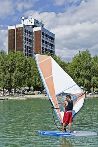 Hotel Marina Balatonfüred, pokoje z widokiem na jezioro - surfing na Balatonie - ✔️ Hotel Marina*** Balatonfüred - all inclusive hotel nad Balatonem