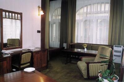 畳の部屋ホテルパラティヌス　ペーチ Hotel Palatinus - Palatinus Grand Hotel*** Pécs - ペーチ - ホテルPalatinus ペーチ 