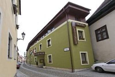 Ostello Hotel Palatinus Sopron - Hotel Palatinus nel centro di Sopron - ✔️ Hotel Palatinus Sopron - Hotel Palatinus nel centro di Sopron a prezzi favorevoli