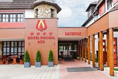 ホテル ピロシュカ(☆☆☆☆)ブック Hotel Piroska Bükfürdö - ✔️ Hotel Piroska**** Bük - ホテル Piroska ブック-ウェルネスホテル 