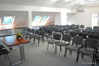 Szekesfehervar - 3-star Hotel Platan - conference room - ✔️ Hotel Platan Szekesfehervar - 3 star hotel in Szekesfehervar