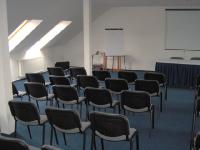 Salle de conférence á l'Hôtel Pontis à Biatorbagy