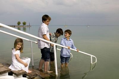 子供がいる家族のためのバラトナルマディの休日 - Hotel Bál Resort**** Balatonalmádi - ラマダホテル - バラトン湖 - バラトナルマーディ 