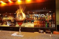 4* Hotel Bal Resort bar de bebidas en Balatonalmadi