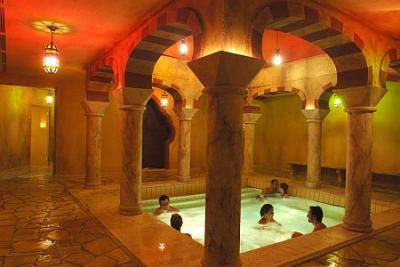 In Fabulous Shiraz hotel's Moorish Bath beside the experience and massage pools guests can try out the african hammam as well - Hotel Shiraz**** Egerszalok - Wellness and Conference Hotel Shiraz Egerszalok, Hungary
