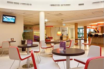 Hotel in de binnenstad, 5 minuten van de voetgangerstraat, Hotel Ibis Centrum - ✔️ Hotel Ibis Boedapest Centrum*** - Ibis binnenstad Boedapest op de voetgangerstraat