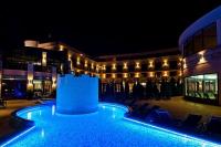 Fin de semana romántica en Sumeg, Hotel Kapitany con servicios de wellness y posibilidades para la recreación activa