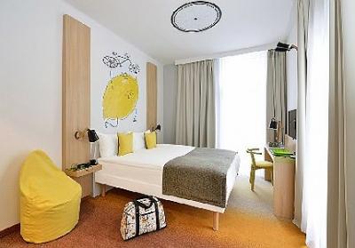 Room in Ibis Styles Budapest City - 3-star Mercure hotel in Budapest with view to the Danube - Ibis Styles Budapest City*** - Panoramic view to the Danube 
