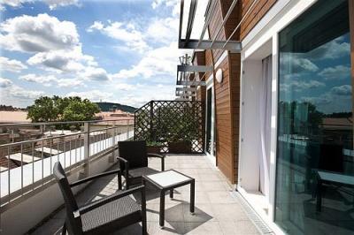 Balkon mit Panoramablick im Hotel Museum - Hotel Museum Budapest - ✔️ Hotel Museum Budapest - 4-Sterne Museum Hotel in Budapest