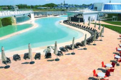 Mjus World Thermal Park Hotel Körmend - ✔️ Mjus World Hotel Körmend -­ Speciella paket med hälften av Körmend Mjus World Thermal Park