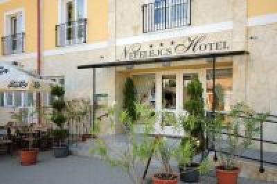 Nefelejcs Hotel Mezokovesd - cerca de la Zsory spa termal - ✔️ Nefelejcs Hotel Mezokovesd*** - Descuento alojamiento en Mezokovesd con medio pensión