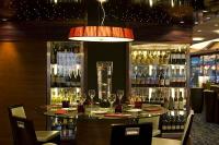 Drink bar la Hotel Novotel Danube la Budapesta - eleganţă şi stil - hotel lângă Dunăre - hotel cu vedere la Dunăre