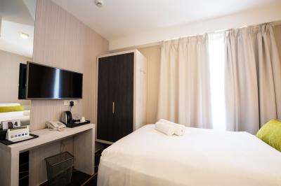 Discounted half board rooms in the Novotel Hotel Szeged - ✔️ Hotel Novotel Szeged **** - Novotel in Szeged with half board packages