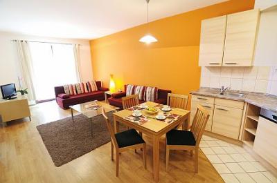 Appartement bon marché pres de la cour Gozsdu - Comfort Appartements avec cuisine et grande chambre - Comfort Appartements au centre de Budapest - appartements au prix réduit à Budapest en Hongrie