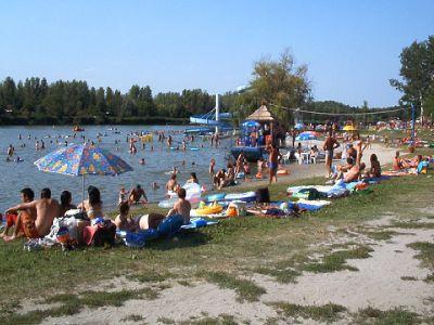 Tó Szálló Szelidi-tó - Szelidi-tó strand with cheap accommodation - Tó Szálló Szeliditópart - Offres spéciales à Lake Szelidi on Dunapataj