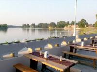 Tó Szálló Szeliditópart, Dunapataj - Panoramic Grill terrace at the Lake Hotel in Dunapataj