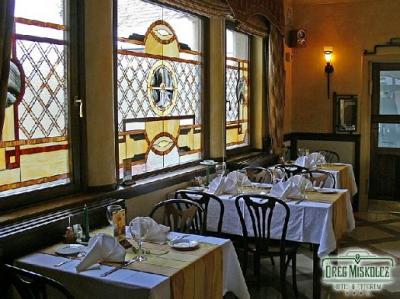 Restaurante del Hotel Oreg Miskolcz - Hotel y Restaurante en Miskolc - Hotel Oreg Miskolcz - Miskolc - Hungria - en el corazón del centro histórico de Miskolc