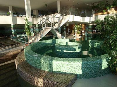 Wellness oasis of Hotel Ozon in Matrahaza - jacuzzi, swimming pool, sauna, infra sauna - Hotel Residence Ozon**** Matrahaza - Discount wellness hotel with half board in Mountain Matra