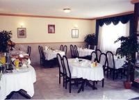 Breakfast room in Hotel Gold Pension Budapest  -  Cheap Pension Budapest Hungary - Breakfast