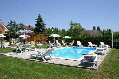 Pool - Pension Lorelei Balaton - Gyenesdias - Pension Lorelei - Gyenesdias - Cheap pension at Lake Balaton