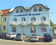 Pension Marvany Hajduszoboszlo, at the thermal bath