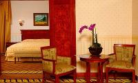 Luxury hotel in God - Hungary - Polus Palace Club Hotel - room