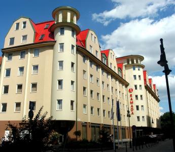 Hotel Leonardo Budapest - elegante hotel a Budapest vicino al centro - Leonardo Hotel**** Budapest - hotel a 4 stelle vicino al Gran Boulevard e al ponte di Petofi