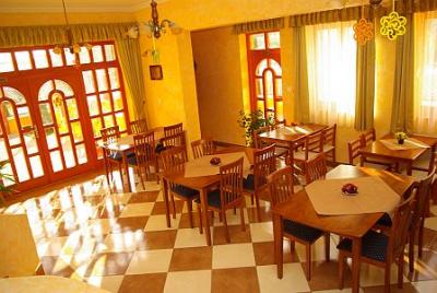 Accommodation with breakfast in Cserkeszolo - Royal Hotel*** Cserkeszolo - discount accommodation in Cserkeszolo