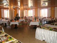 Location per matrimoni a Szilvásvárad con ottimo ristorante