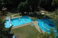 Pacchetti benessere - piscine all'aperto nel giardino dell'Hotel Szindbad a Balatonszemes 